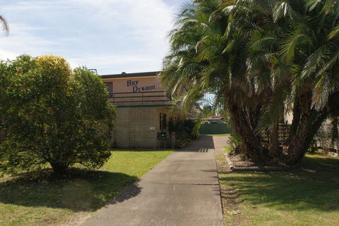'Bay Dream' Upstairs Unit Three - NT Tourism 0