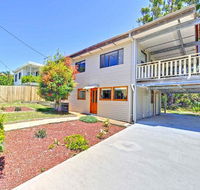 'Beach Break 2' 2/10 Lionel St - downstairs unit with Aircon