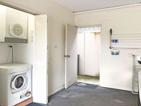 'Dutchies Vista' 1/45 Christmas Bush Ave - Ground Floor Duplex With Stunning Water Views - NT Tourism 2