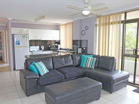 1 'The Commodore' 9-11 Donald St - Ground Floor Unit, Close To Shops, Cafe's And Marina - NT Tourism 0