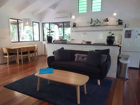 1 Bedroom Home Surrounded By Nature - NT Tourism 1