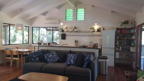 1 Bedroom Home Surrounded By Nature - NT Tourism 2