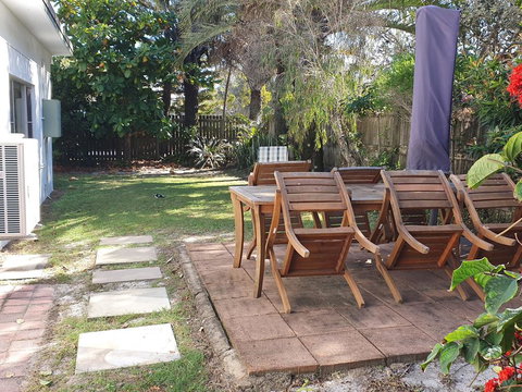 1 Spectrum Street, Rainbow Beach- Close To Shops And Main Beach - Accommodation NT 3