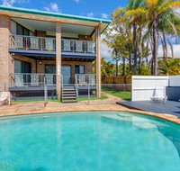1-33 Tingira Close - Rainbow Beach Gorgeous ocean views swimming pool air conditioning - Accommodation NT