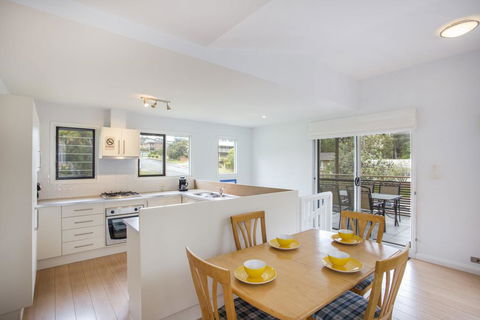 1/31 Ocean Street - A Relaxing Coastal Retreat - Accommodation NT 3