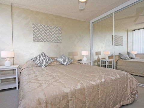 10 'Magnus Gardens' 7 Magnus Street - Air Conditioned & Walk To Town Centre - NT Tourism 2