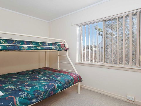 10 'Teramby Court' 104 Magnus Street - In Nelson Bay CBD With Water Views And WIFI - NT Tourism 3