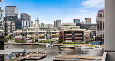 1006PR Docklands 2 Bed Free Wifi # - Accommodation NT 1