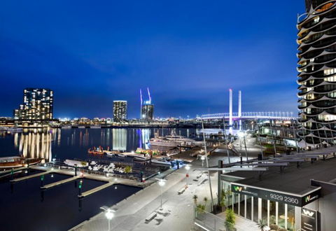 1008N Docklands 2 Bed Free Wifi # - Accommodation NT 1