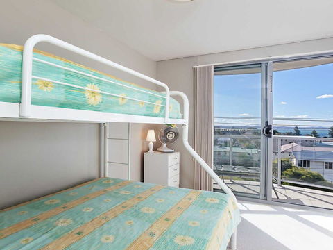 11 'Bayview Apartment' 42 Stockton Street - Right In The CBD Of Nelson Bay With Water Views - NT Tourism 3