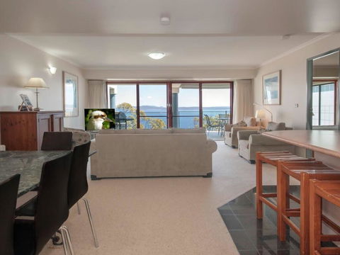 12 'Le Vogue', 16 Magnus St - Sensational Water Views, Lift, Pool & Tennis Court - NT Tourism 1