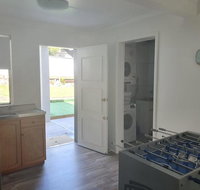 12 Cooloola Drive - Family home close to beach pet friendly - Accommodation NT