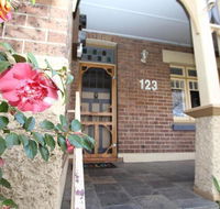 123 Hill St Heart of Orange Double Brick - Accommodation NT