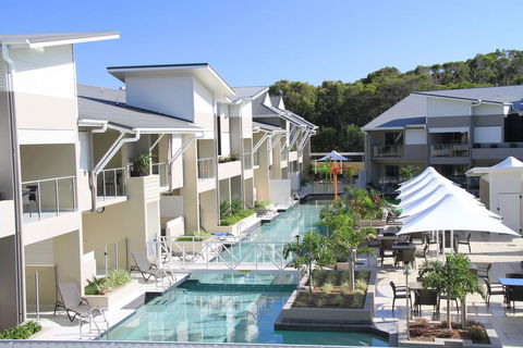 1770 Lagoons Central Apartment Resort - NT Tourism 0