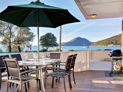 2 'Fleetwood', 63 Shoal Bay Road - Spectacular Views - NT Tourism 3