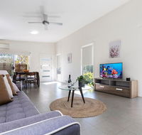 2 Bedroom w/Parking Near Central Cessnock - Accommodation NT
