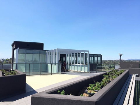 2 Beds &2baths Apt Walking To Monash Uni And Near GLen Or Chadstone - Accommodation NT 2