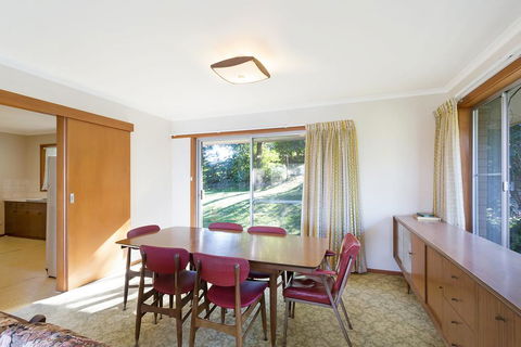 2 Water Crescent - Retro Haven - NT Tourism 2