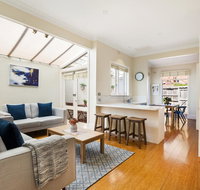 2-Bed House With Patio Near Bars and Restaurants - Accommodation NT