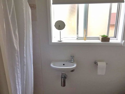 2/10 Catalina Close - Walk To Shoal Bay Beach - NT Tourism 3