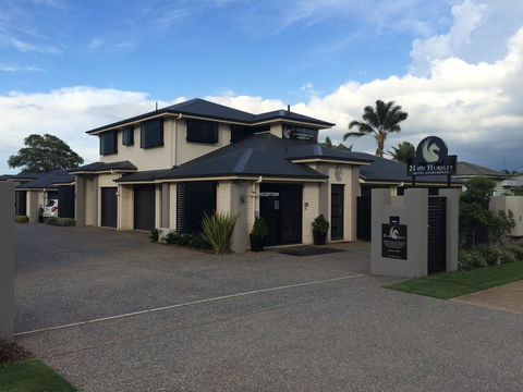21 On Hursley Motel Apartments - NT Tourism 0