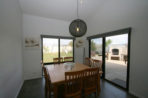 26 Twynam Street - NT Tourism 3