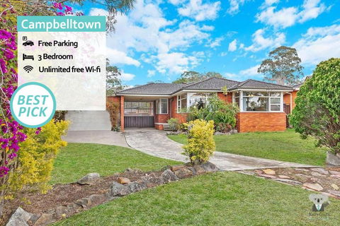 CAMPBELLTOWN HOLIDAY HOME 3 BED + FREE PARKING NCA039 - Accommodation NT 0