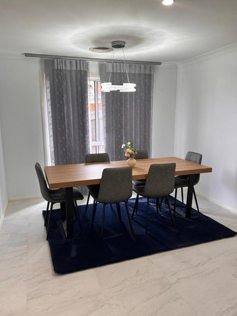 Canberra 3 Bedroom Home To Remember - NT Tourism 2
