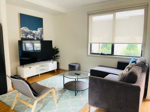 D111 Special Melbourne Retreat - Accommodation NT 3