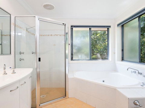 27a Christmas Bush Avenue - Wifi, Aircon, Close To Dutchies Beach - NT Tourism 3