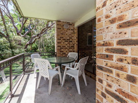 28 'Bay Parklands', 2 Gowrie Ave - Pool, Tennis + Stunning Views - NT Tourism 1