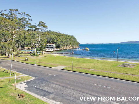 3 'Collendina', 19 Kurrawa Close - Position And Water Views - WOW - NT Tourism 1