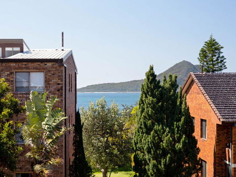 3 'ENDEAVOUR', 13 ONDINE CL - LARGE THREE BEDROOM UNIT WITH FILTERED WATER VIEWS - NT Tourism 0