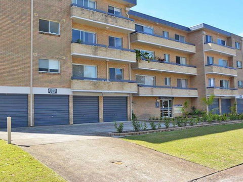 3 'Silvana Court', 26 Ajax Avenue - Neat Unit With Air Conditioning - NT Tourism 0