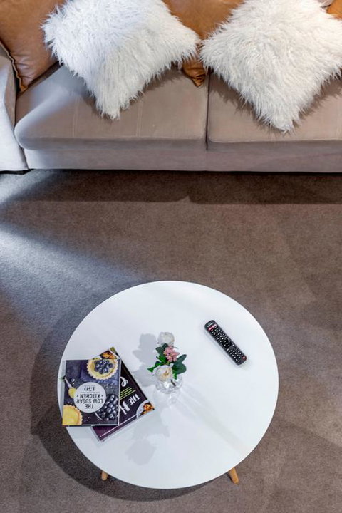 3 BDR Stylish City Retreat // Close To All And Everything In Canberra - Accommodation NT 3