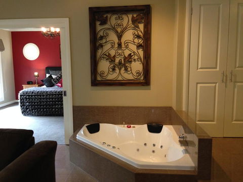 3 Kings Bed And Breakfast - NT Tourism 0