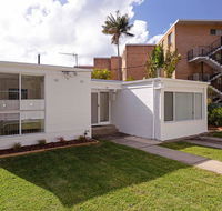 3 Lillian Street - fantastic house so close to the water