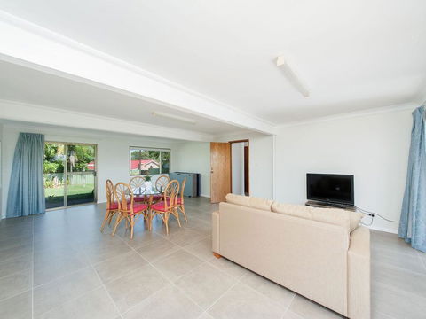 31 Kerrigan St - Large Home With Water Views & Boat Parking - NT Tourism 2