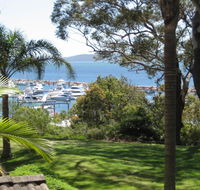 4 'Sailfish' 46 Magnus Street- water views and close to the marina