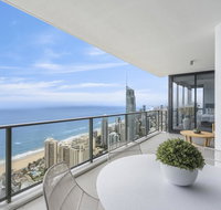 4 Bedroom Sub Penthouse Lvl 60 at Circle on Cavill - Accommodation NT