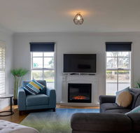5 Bedroom Close to Beach and Moorpanyal Park - Accommodation NT