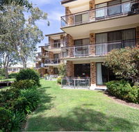 57 'BAY PARKLANDS' 2 GOWRIE AVE - GROUND FLOOR UNIT WITH POOL TENNIS COURT  AIRCON