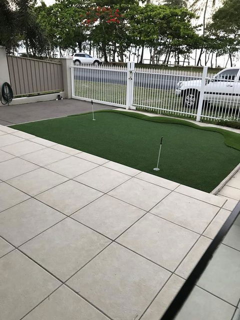 67 Casuarina Beachhouse - NT Tourism 3