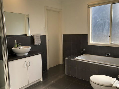 7 Horizon Parade - NT Tourism 2