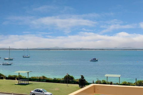 8 Bay Village - NT Tourism 0