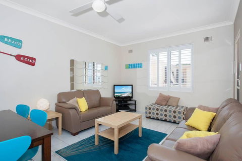 8 Bay Village - NT Tourism 2