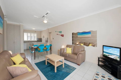 8 Bay Village - NT Tourism 1