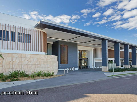 9 'Commodore', 6 Intrepid Close - SO CLOSE TO THE WATERS EDGE - NT Tourism 1