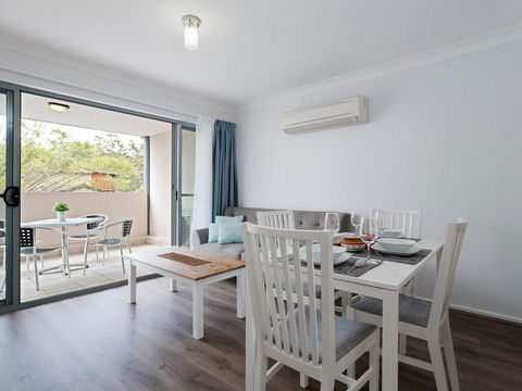9 'Shoal Bay Beach Apartments' 2 Shoal Bay Road -air Conditioning And Complex Swimming Pool - NT Tourism 2
