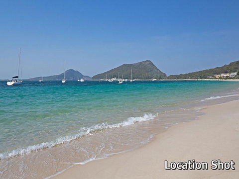 9 'Shoal Bay Beach Apartments' 2 Shoal Bay Road -air Conditioning And Complex Swimming Pool - NT Tourism 0